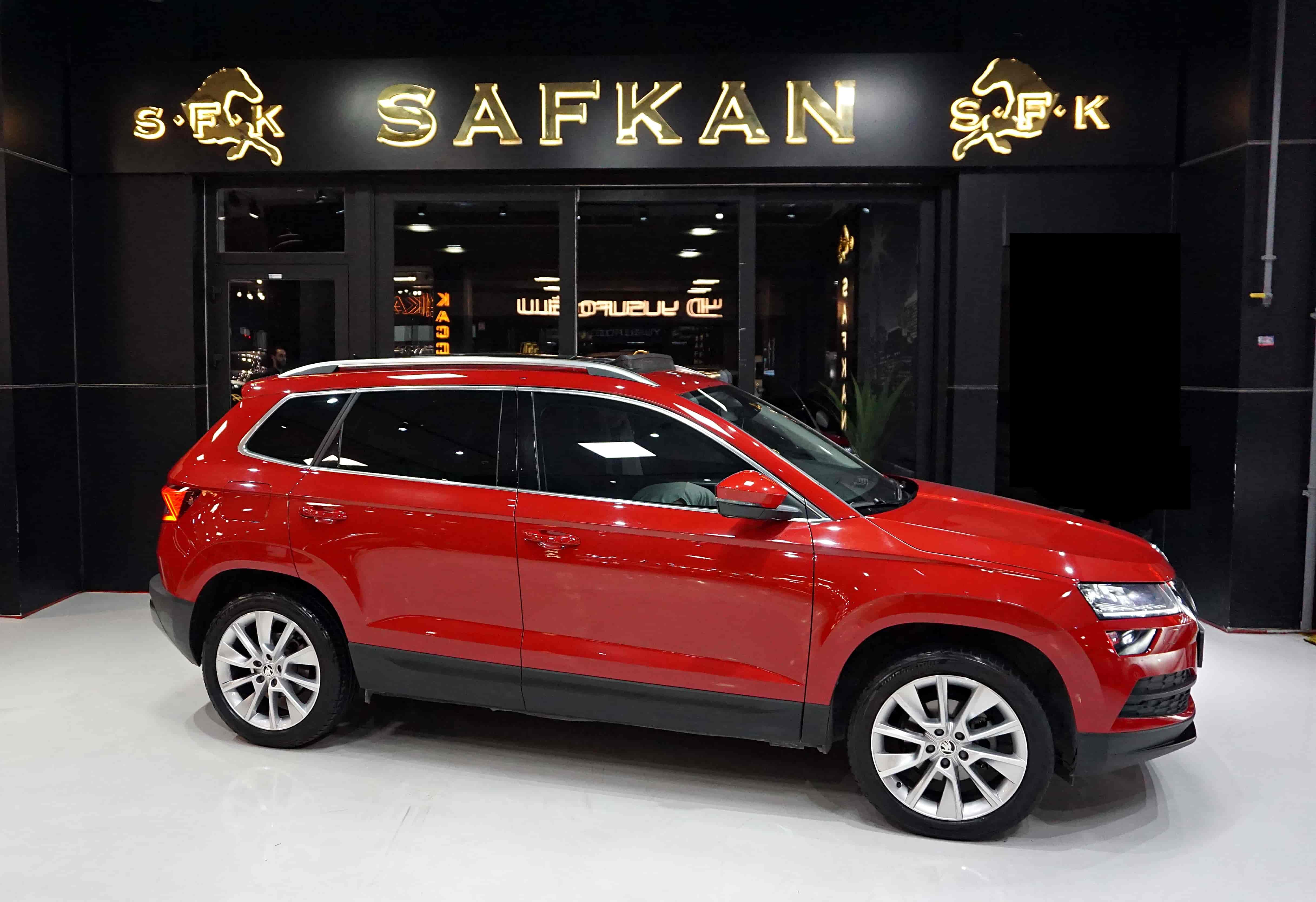 2021 model Skoda Karoq Prestige paket